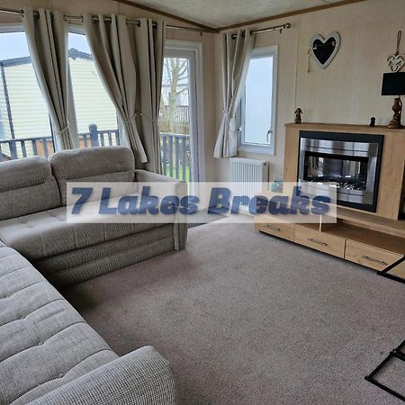 7 Lakes Breaks At 7 Lakes Country Park Crowle  Экстерьер фото