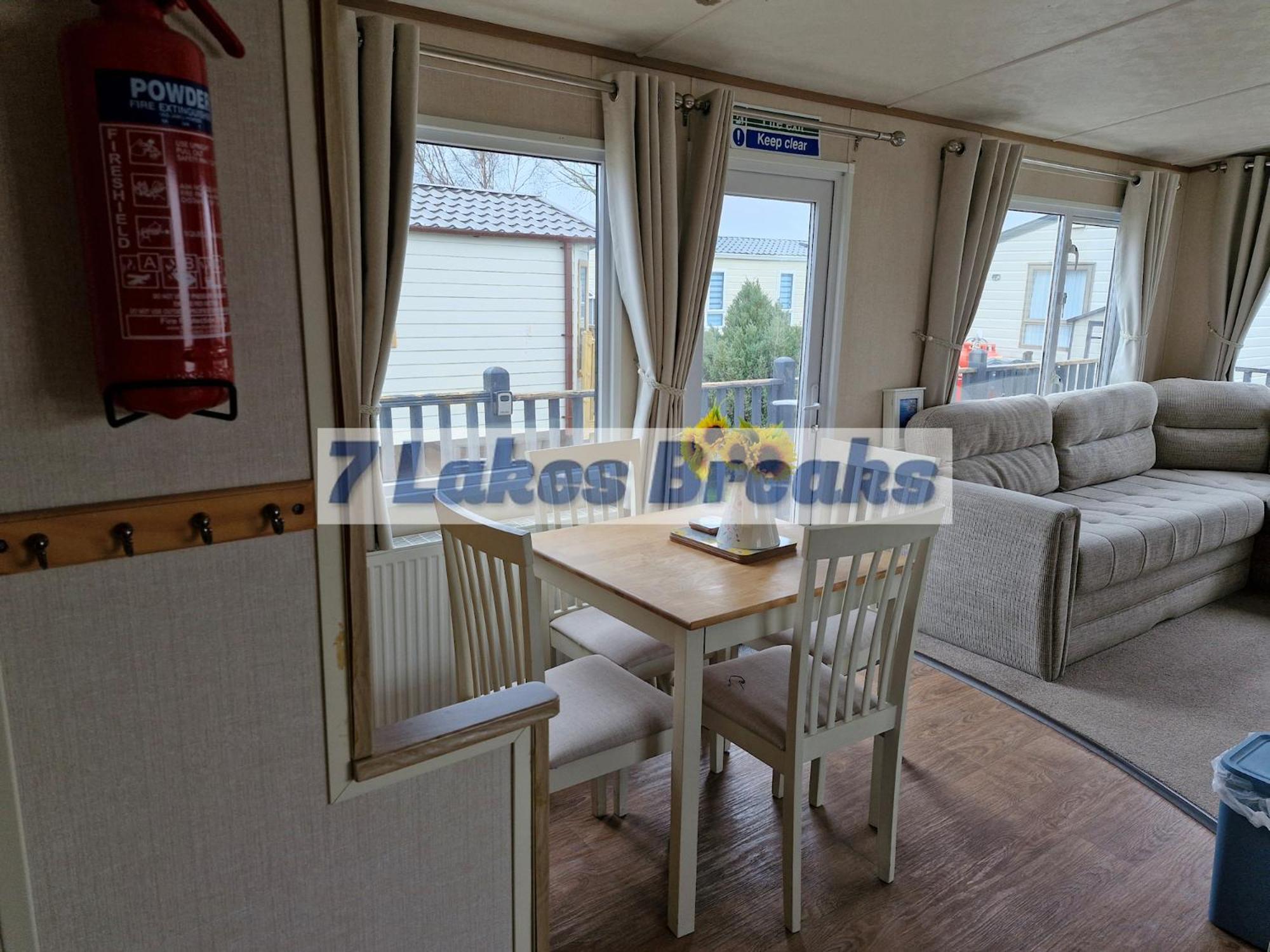 7 Lakes Breaks At 7 Lakes Country Park Crowle  Экстерьер фото