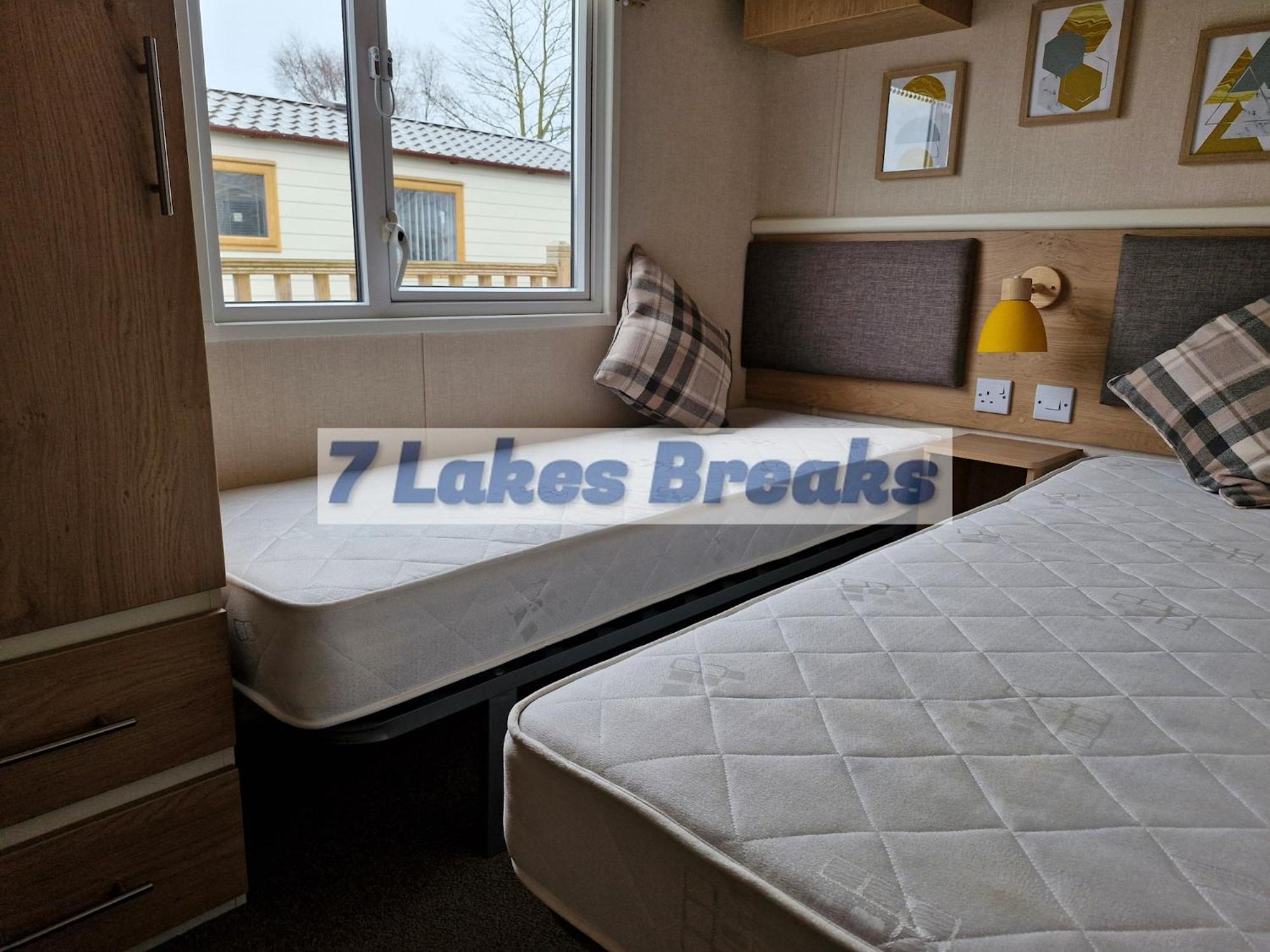 7 Lakes Breaks At 7 Lakes Country Park Crowle  Экстерьер фото