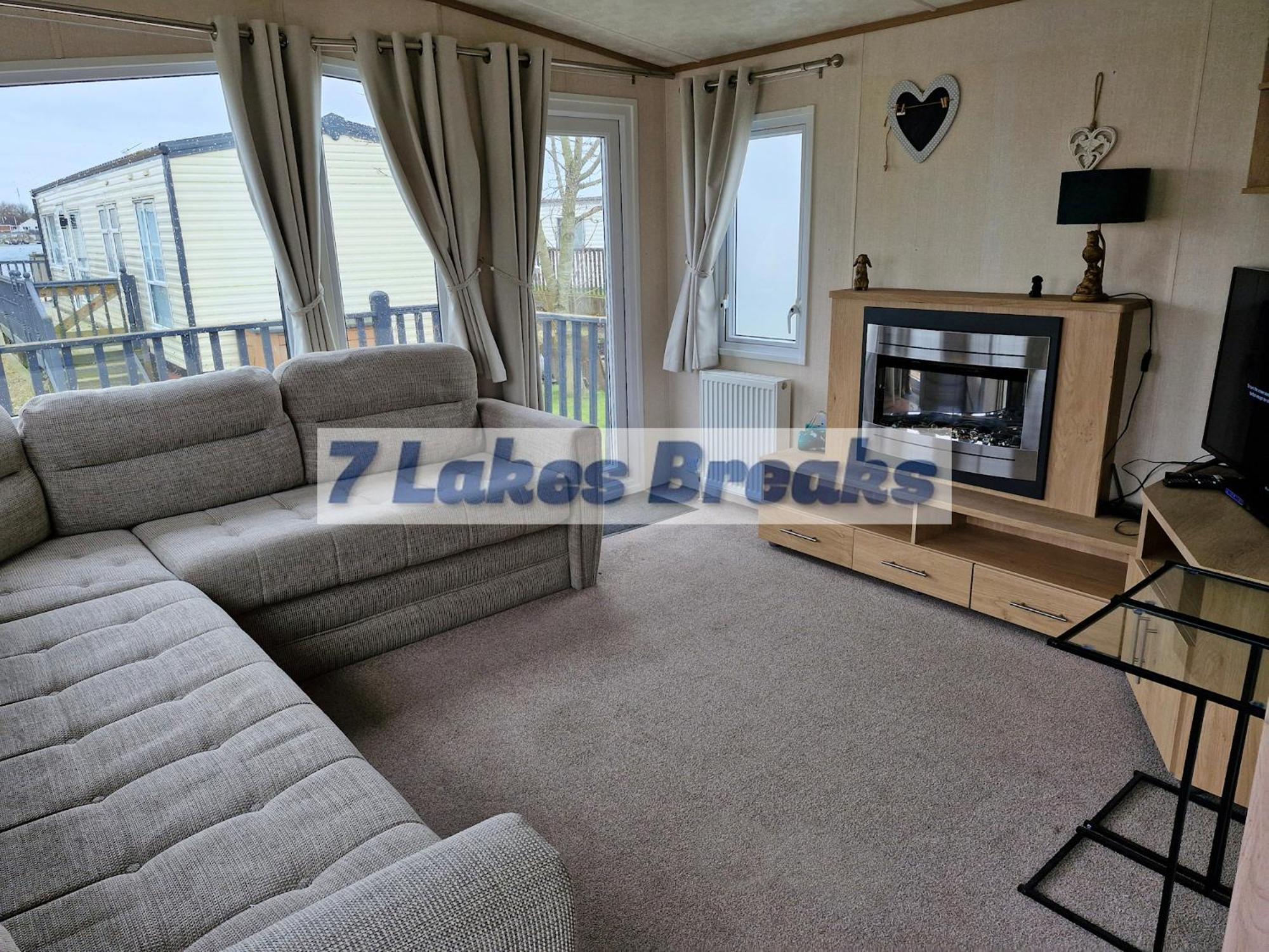 7 Lakes Breaks At 7 Lakes Country Park Crowle  Экстерьер фото